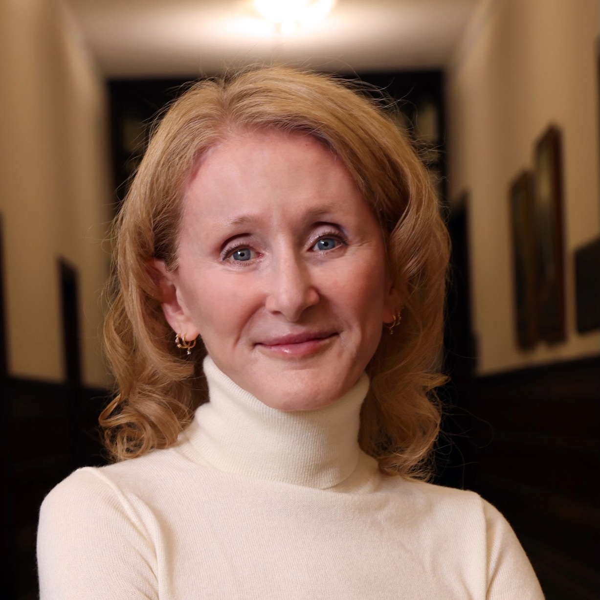 Headshot of Interim Provost Laura Smith.