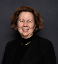 Julia Sloan headshot