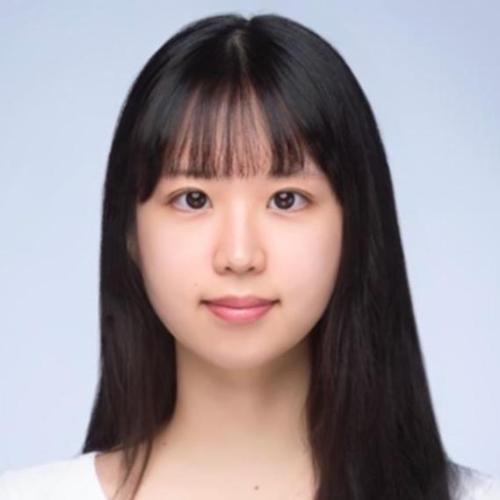 Photo of Evelyn Sung