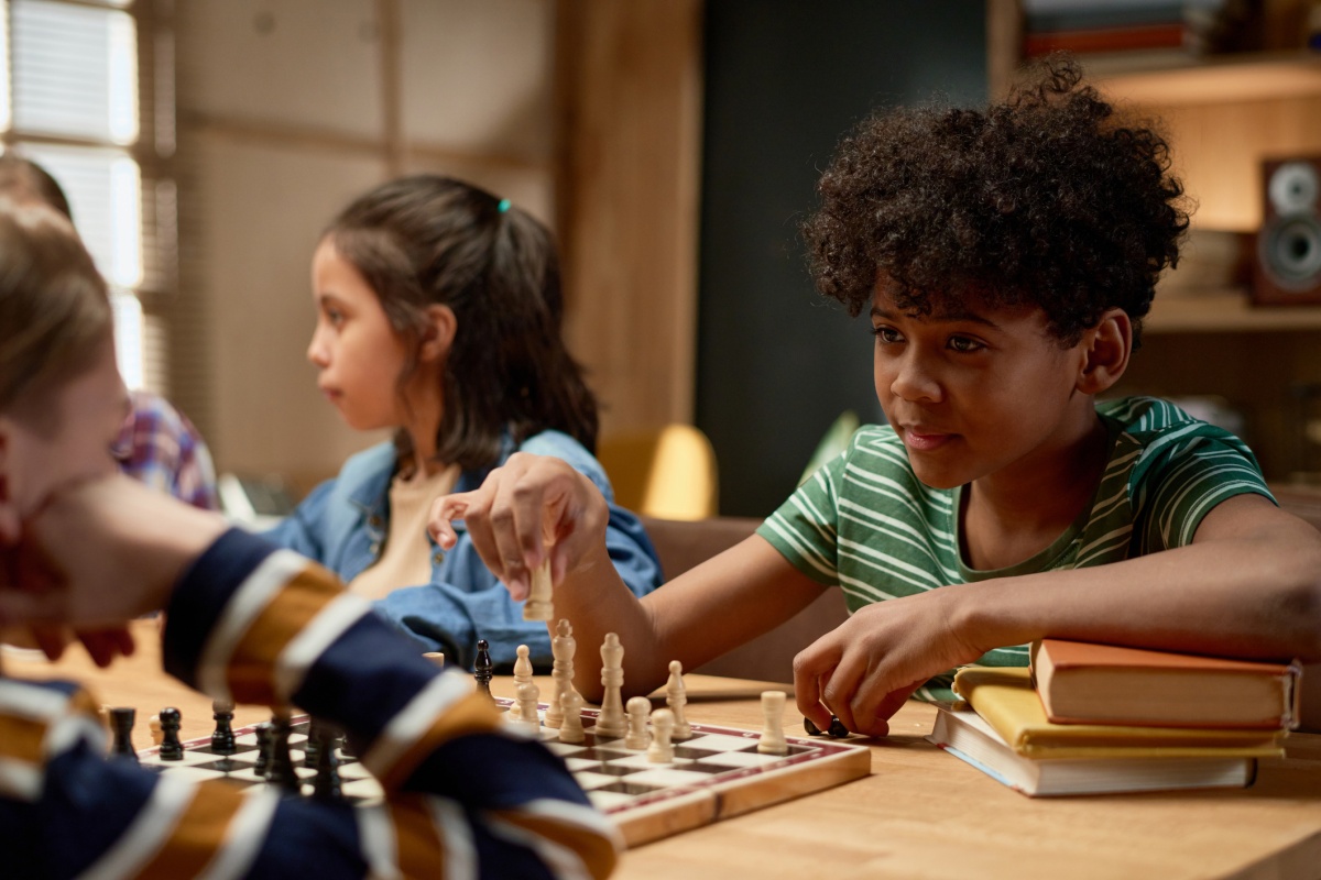 play chess 2025