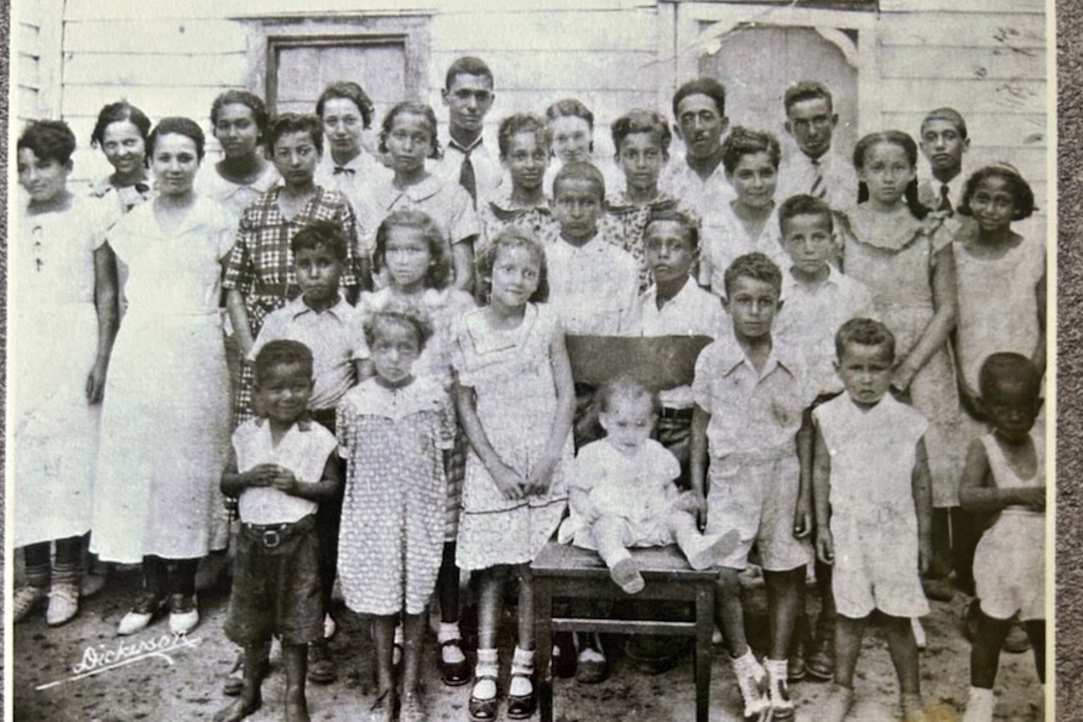 Deanne's Great Great Grandparents and Aunts and Uncle