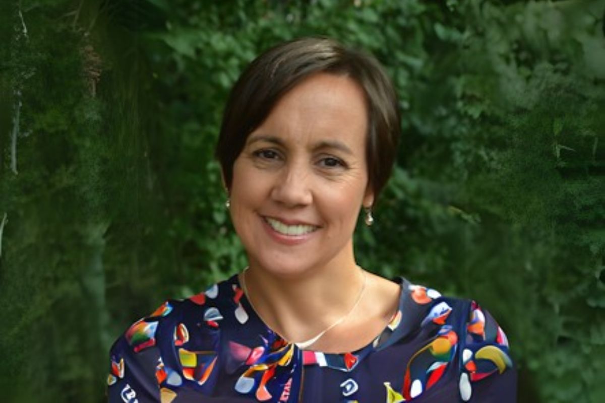 Mary-Mendenhall