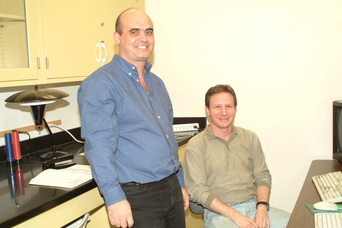 Pictured: Andy Gordon (right) and Peter Gordon (left).